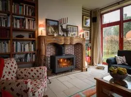 Gîte de charme avec salle de jeux et home-cinéma près des étangs de Tronçais - FR-1-489-499