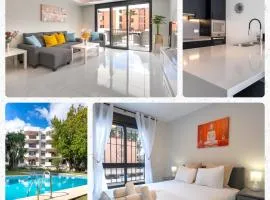 Puerto Banus Two Bedroom Luxurious Apartment with Parking