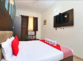 Hotel Royal shades, hotel v destinaci Čandígarh