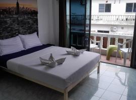 The Guest House, hotell i Patong Beach