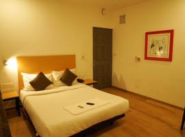 TREETOP INN, hotel en Central Chennai, Chennai