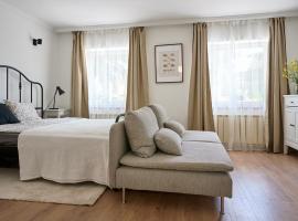 Bükfürdő Kúria Apartman Stúdió, Bükfalva, Hotel in Bükfürdő