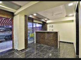 HOTEL SUNWAY, hotel dicht bij: Internationale luchthaven Sardar Vallabhbhai Patel - AMD, Ahmedabad