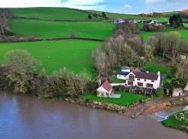 Finest Retreats - Lower Netherdowns