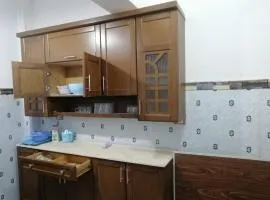 شقق مفروشة وغير مفروشة