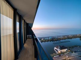 Orbi City Sea View Beach Hotel, hotel in Batoemi