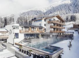 Hotel habicher hof 4-Sterne-Superior, hotel in Oetz