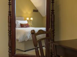 College Hill House, bed and breakfast en Slane