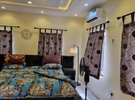 AJALA Lodge Executive, apartment in Badagry