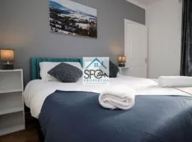 Modern 4BR Home-7 Guests-Business-Families-Netflix-Free Parking & WiFi