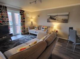 Quiet Enclave on the marina, Free Parking, apartment in Hull