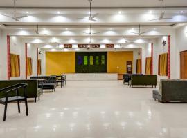 Hotel Welcome Sri Vip Road Raipur, hotel cerca de Aeropuerto Swami Vivekananda  - RPR, Phundardih