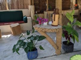 kua garden cottage, bed and breakfast en Utende