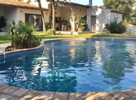 Villa Des Vincenty, Hotel in Uchaux