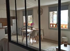 Appartement cosy au coeur du Mercantour ที่พักให้เช่าในวาลเดอบลอร์