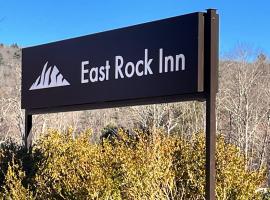 East Rock Inn、グレート・バリントンのモーテル