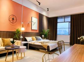 The Green Room, guest house in Nanning