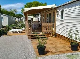 Bungalow de 3 chambres avec piscine partagee et terrasse a Canet en RoussillonA