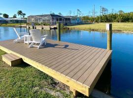 Waterfront Gulf Gateway: Pool/Dock/Grill/Gameroom, villa i Fort Myers