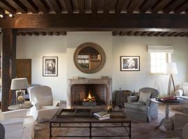 Manoir de Surville Hotel & Spa & restaurant, ξενοδοχείο σε Surville