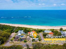 Hargraves Beach Cottage, vacation home in Norah Head