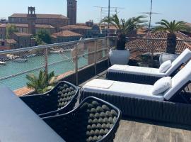 MURANO Suites BOUTIQUE Apartments, hotel en Murano