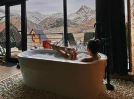 Kazbegi Story, hotel v destinaci Stepancminda