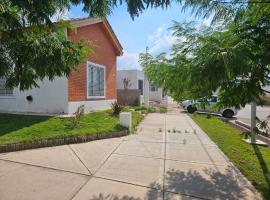 CaZapiola 2 dormitorios，位于卢汉德库约的酒店