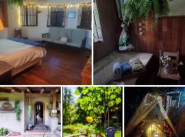 Glamp de Lujo Teques Granja El Sol, hotel v destinaci Xoxocotla