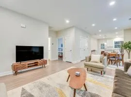 Family-Friendly Home about 5 Mi to UNC Charlotte!