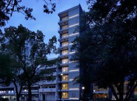b hotel Heiwaodori 302 - Huge Apt in Famous Hiroshima Dori For 6p