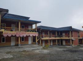 OYO 93780 Rudang Rudang Sibayak, hotel in Berastagi