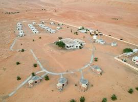 Safari Desert Camp, resort in Shāhiq