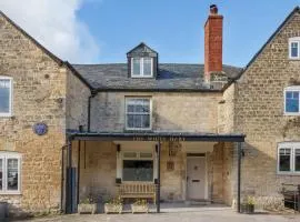 The White Hart - A large village house perfect for family & friends