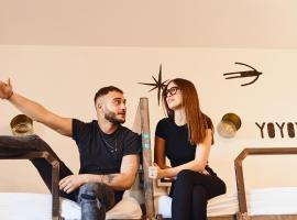 Madama Hostel & Bistrot, hotel a Milano