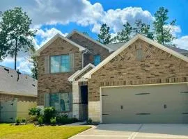 Spacious and fully equipped family house for 10