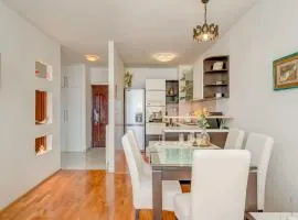 Comfy & Urban apartment on Žnjan near beach