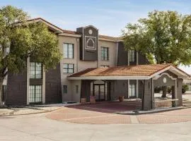 La Quinta Inn by Wyndham San Antonio I-35 N at Toepperwein