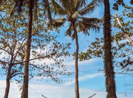 Playa del Fuego Camiguin Beach Hostel & Resort, rezort v Mambajau
