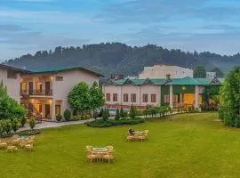 VOW HOTELS AND RESORTS