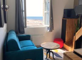 Une fenêtre sur l océan, Studio duplex dans résidence de standing avec piscine et vue sur mer, hotel i Le Croisic