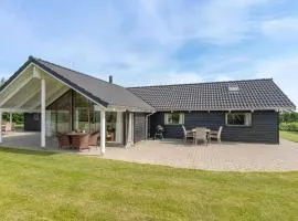 Amazing Home In Otterup With 4 Bedrooms, Sauna And Wifi