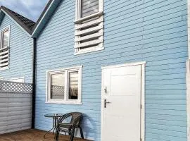 Beach Front Home In Rewal With Wifi