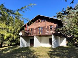 Au Petit Bonheur, hotel con parcheggio a Camprieu