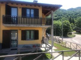 APPARTAMENTO RIO ACQUICCIOLA, villa in Fiumalbo