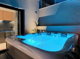 BlueMotion - MediSuite, hotel v destinaci Piraeus