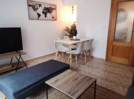 Apartamento en el centro de Elche con terraza, apartment in Elche