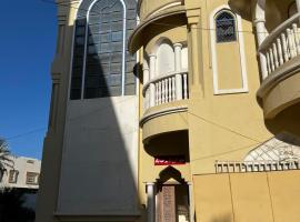 Viva Hostel Group Nizwa، بيت شباب في نزوى‎