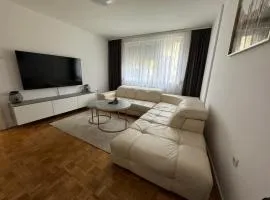 Estrada Apartment