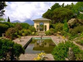 Rugged Glen Accommodation, hotel v destinaci Glengarriff